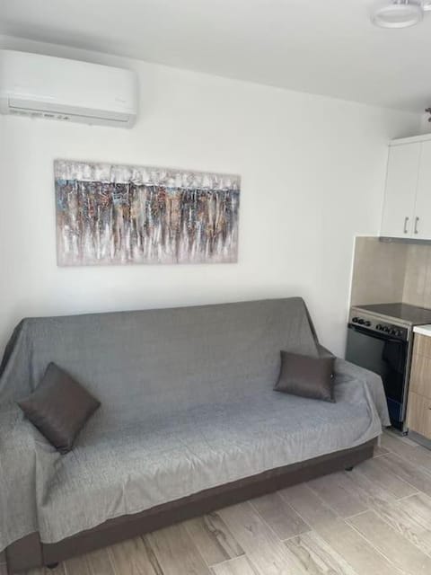 Enastron Cozy & Quiet Apartment Apartment in Heraklion