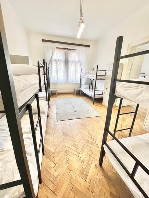 Photo of the whole room, bunk bed
