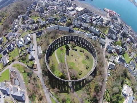 Strathisla Garden Apartment, Oban House in Oban