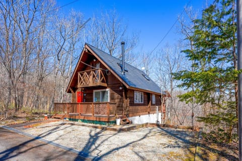 Property building, Day, Natural landscape