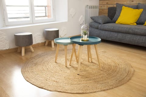 Living room, Decorative detail