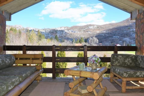 Spring, Natural landscape, View (from property/room), Balcony/Terrace, Seating area, Mountain view
