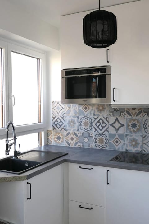 M007-8-9 Marquer Chambre colocation proche de la Gare Bed and Breakfast in Annemasse