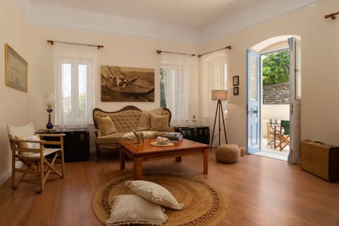 Balcony/Terrace, Living room