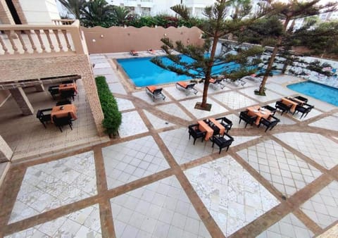 Pool view, Swimming pool
