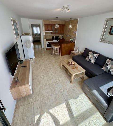 Communal lounge/ TV room, TV and multimedia, Kitchen or kitchenette, Living room