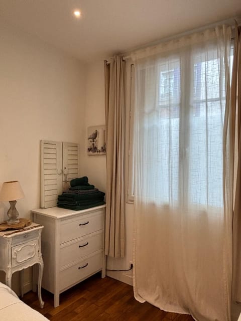 Appart à deux pas de paris expo Apartment in Vanves