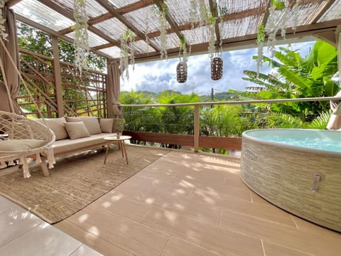 Patio, Seating area