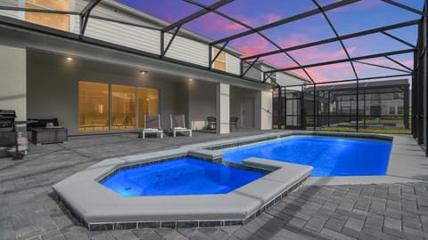 Swimming pool, sunbed