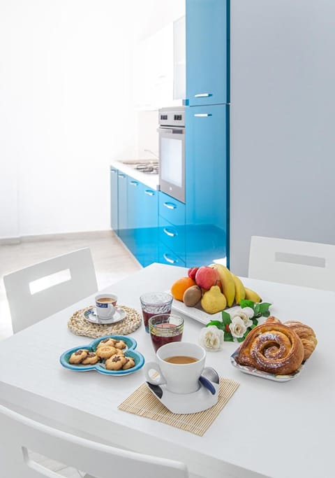Kitchen or kitchenette, Food
