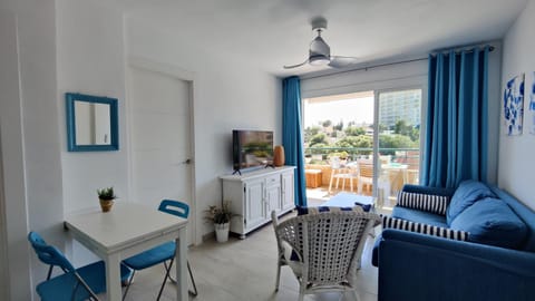 Living room, fireplace