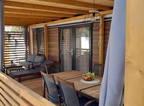 Lounge or bar