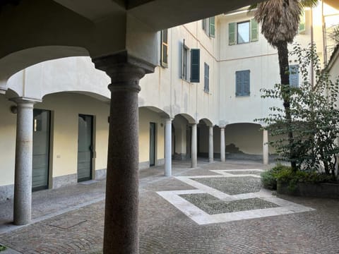 Loft Matteotti - Studio in centro Apartment in Lombardy