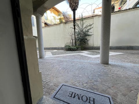 Loft Matteotti - Studio in centro Apartment in Lombardy