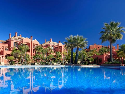 Property building, Pool view, Swimming pool