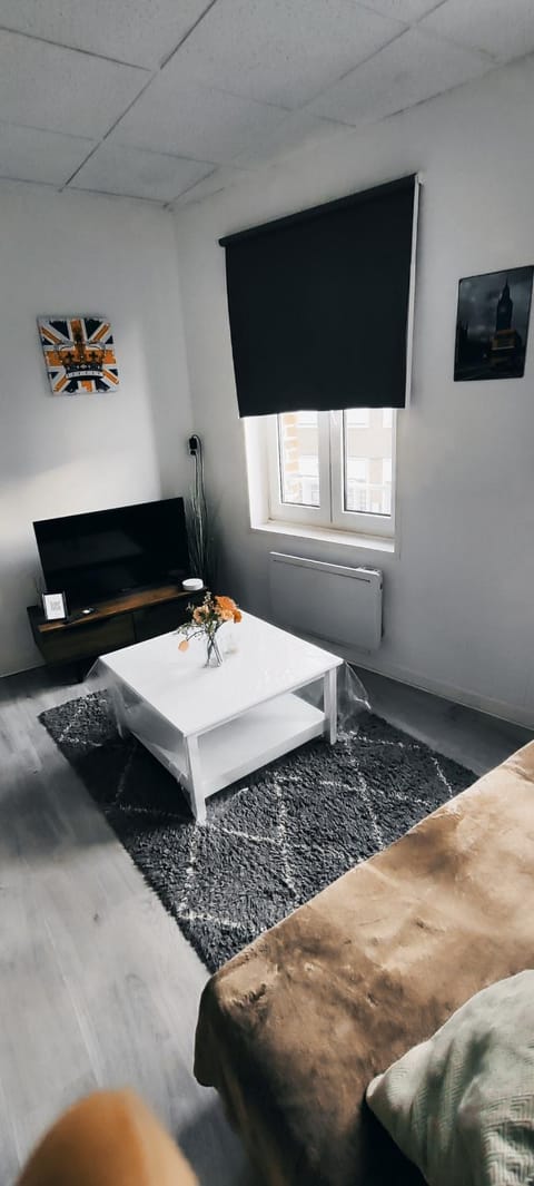 Charmant deux pièces centre Cantimpré3 Apartment in Cambrai