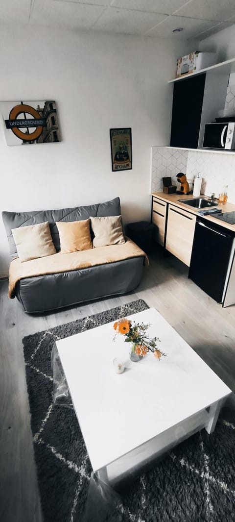 Charmant deux pièces centre Cantimpré3 Apartment in Cambrai