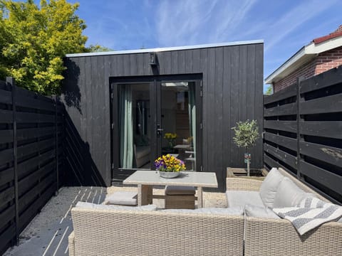 Property building, Balcony/Terrace
