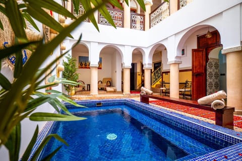 Property building, Swimming pool