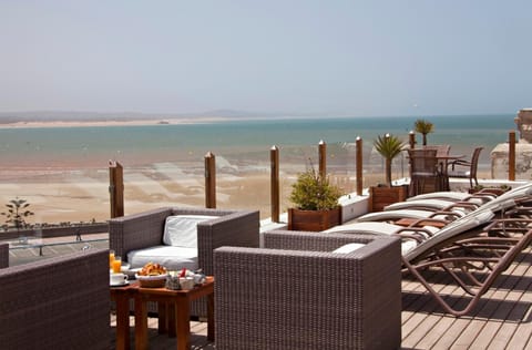 Balcony/Terrace, Balcony/Terrace, Food and drinks, Beach