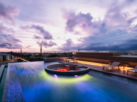 Pool view, Sunset