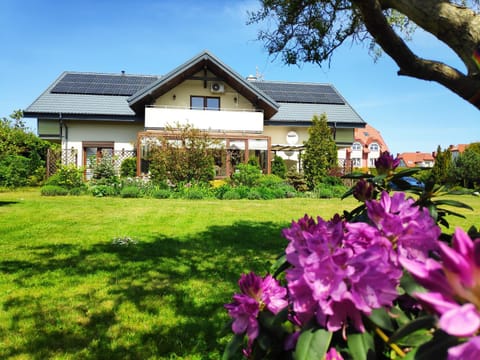 Property building, Garden view