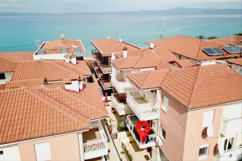 Neighbourhood, City view, Sea view, Location