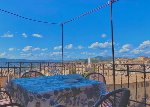 View (from property/room), Balcony/Terrace, Mountain view