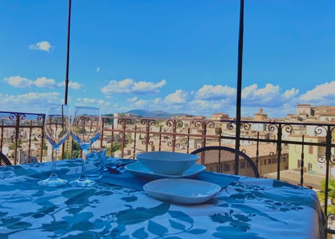 View (from property/room), Balcony/Terrace