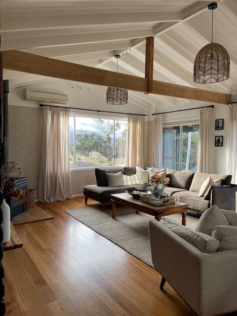 Travellers Rest Bicheno House in Bicheno