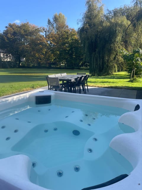 Hot Tub, Balcony/Terrace, Spa and wellness centre/facilities, Open Air Bath, Open Air Bath, furniture