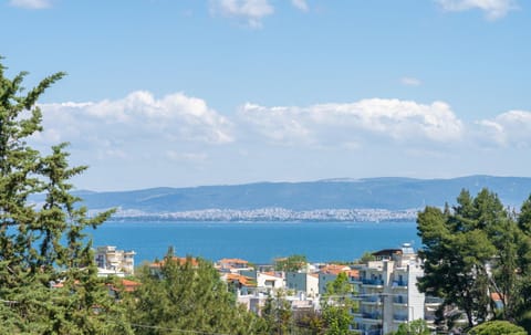 View (from property/room), Mountain view, Sea view