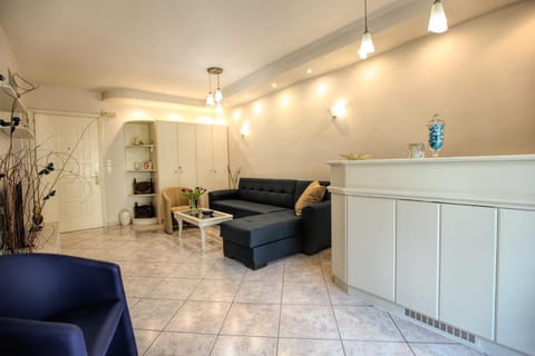 Meteora Sky House Apartment in Kalabaka