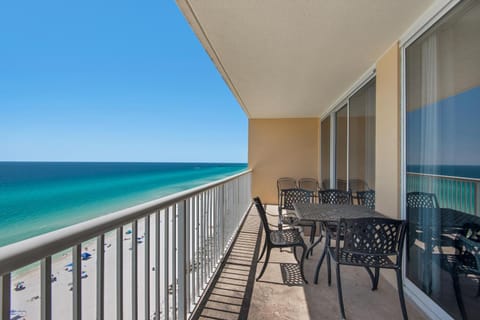 Majestic Beach Towers 1-1302 House in Long Beach