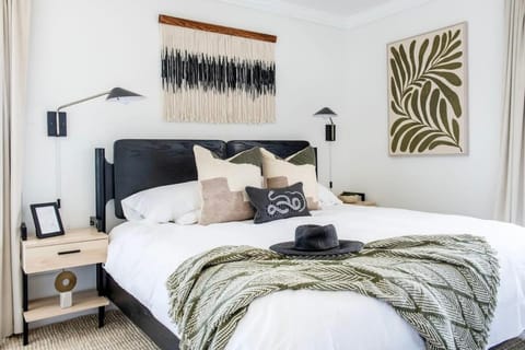 Rook's Corner House in Virginia Highland