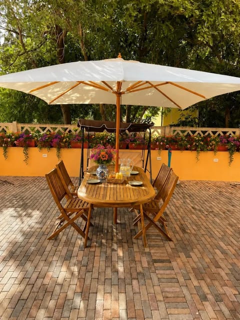 Balcony/Terrace, Dining area