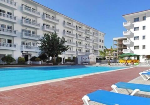 Property building, Pool view