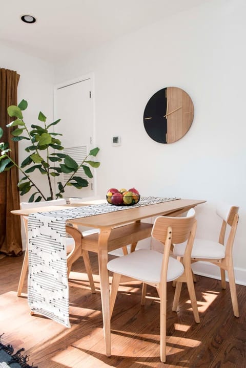 Checkmate House in Virginia Highland