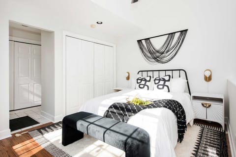 Checkmate House in Virginia Highland