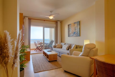 Living room, Sea view