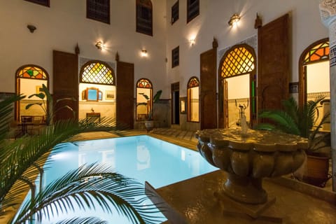 Swimming pool