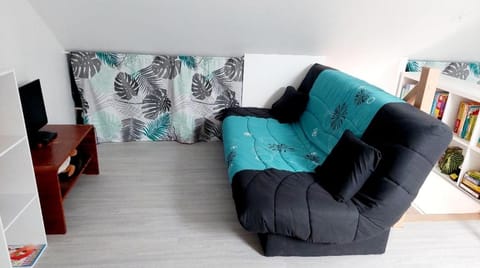 Maison d'hôtes avec jardin 3 chambres pour 7 à 45 min circuit 24h du Mans House in Centre-Val de Loire