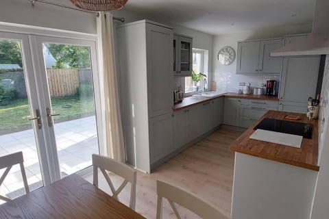 Modern house for your seaside getaway House in Portstewart