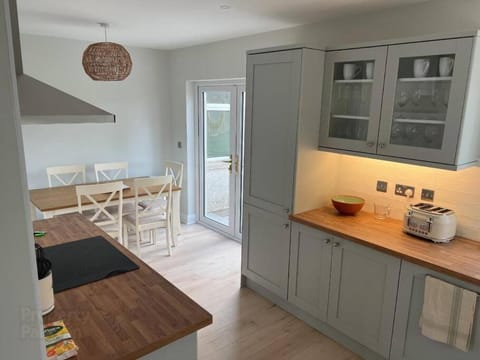 Modern house for your seaside getaway House in Portstewart