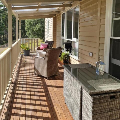 Jo’s Farmhouse B&B House in Tasmania