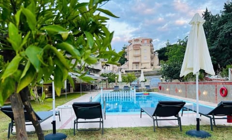 Apartments Spartacus Apartment hotel in Halkidiki