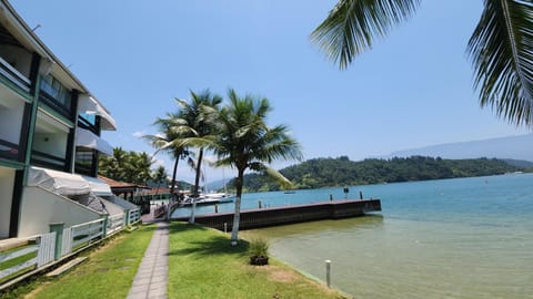 Apartamento Condomínio Aquarius I em Angra Apartment in Angra dos Reis