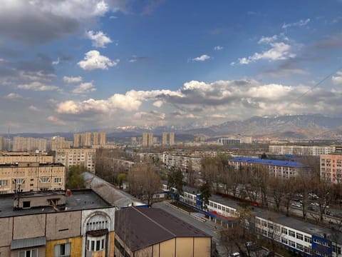 Day, Neighbourhood, Bird's eye view, City view, Mountain view