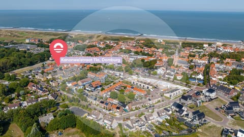 Welcome in - Knusse vakantiewoning met zonnig terras in het gezellige Domburg House in Domburg