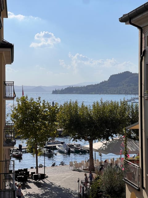 Welcome Traveller CHARMING EVA APARTMENT Apartment in Garda